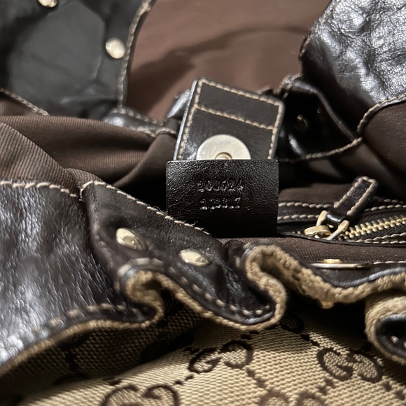 Authentic Gucci Pelham bag - Picture 4 of 5